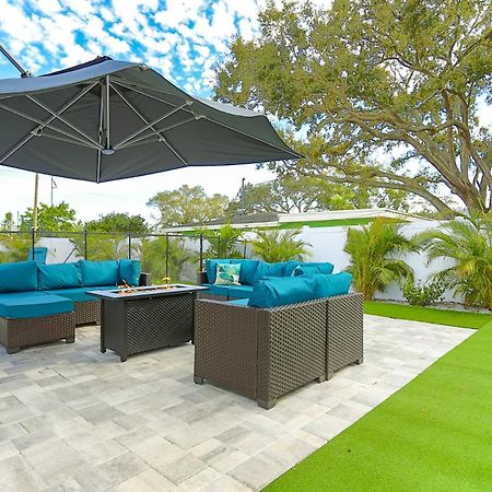 Magnolia Home • Clearwater Beach • Bbq • Sunroom Exterior photo