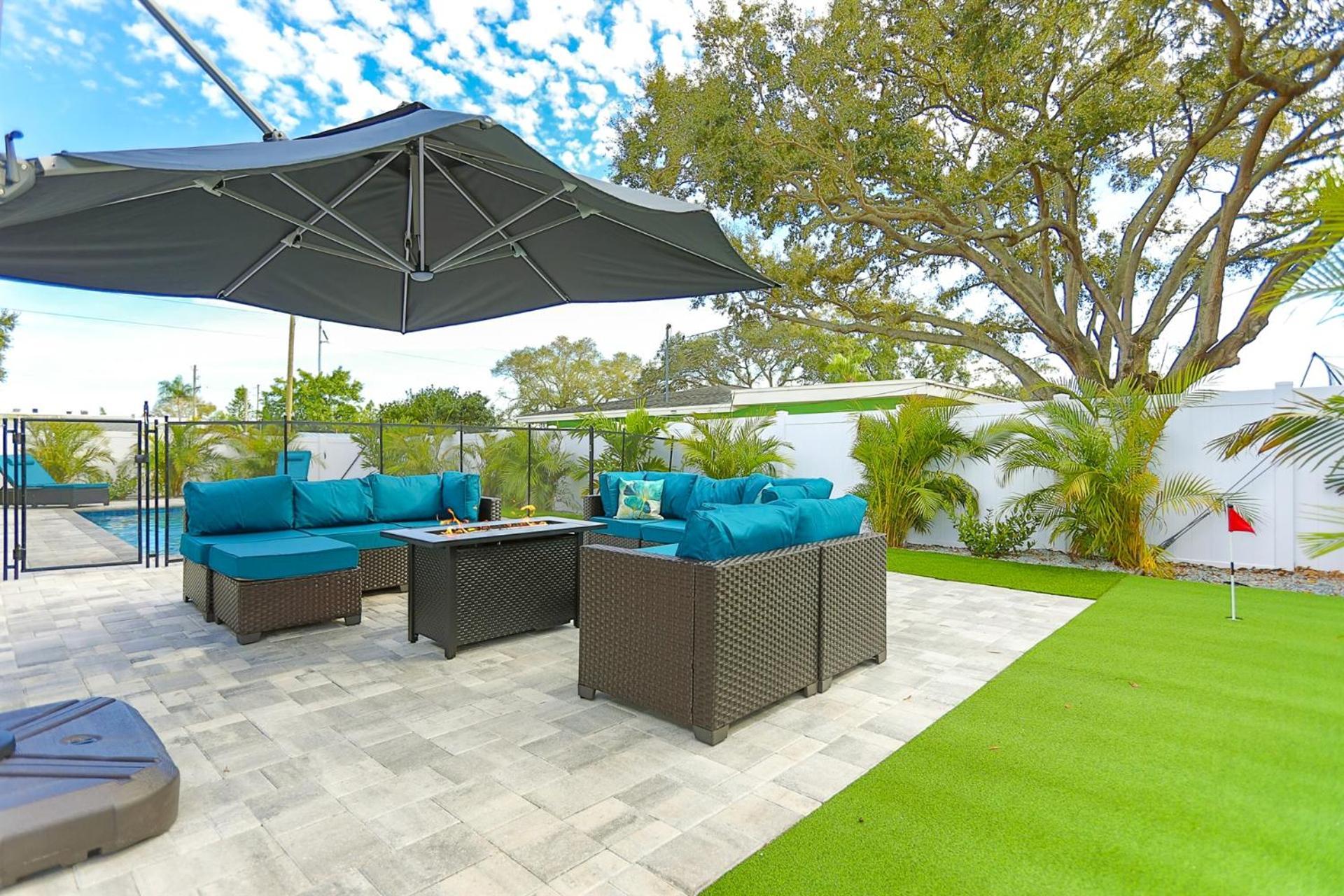 Magnolia Home • Clearwater Beach • Bbq • Sunroom Exterior photo