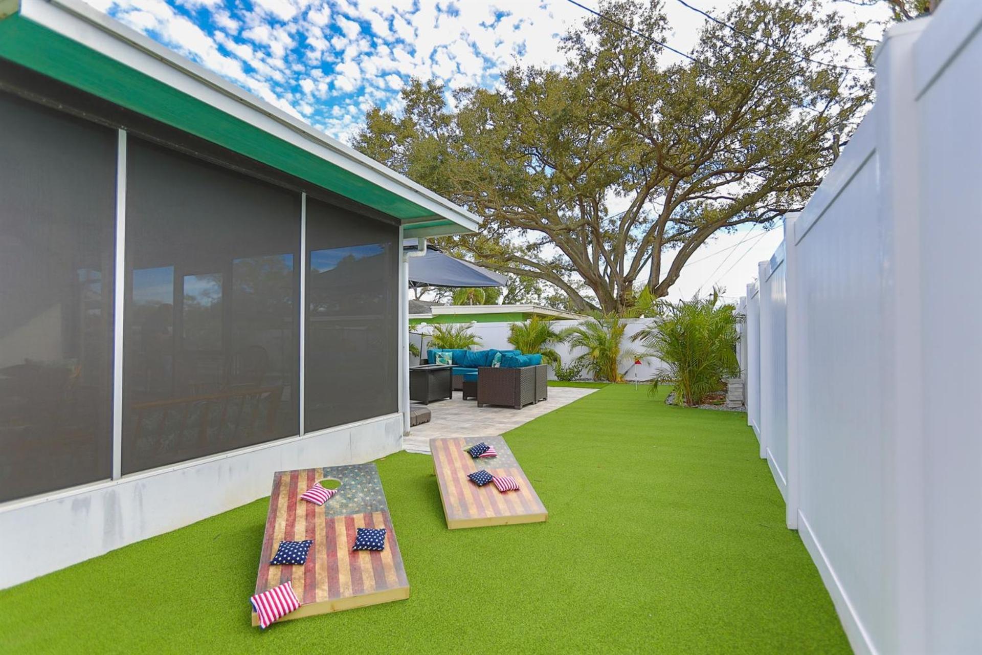 Magnolia Home • Clearwater Beach • Bbq • Sunroom Exterior photo